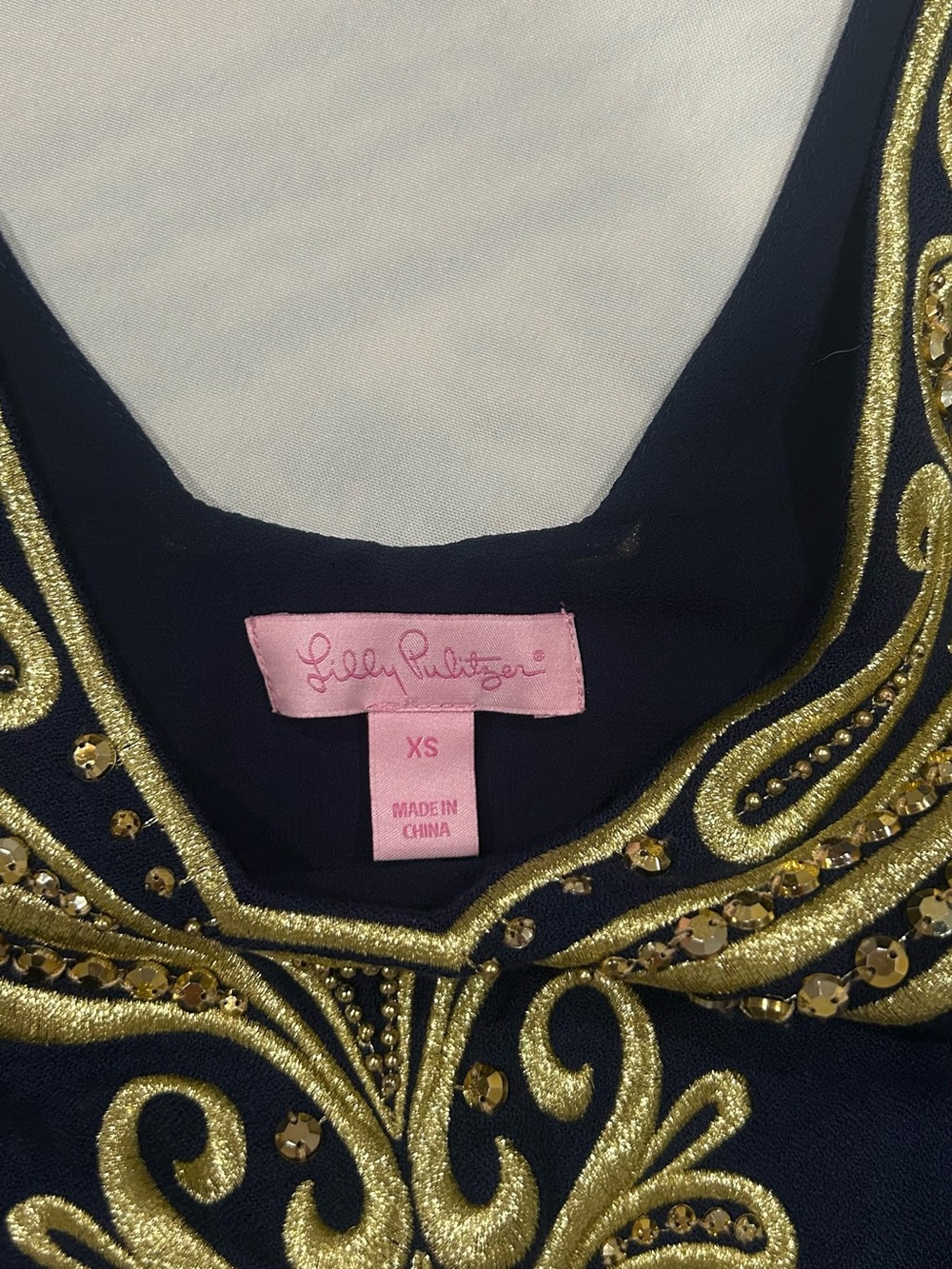 Lilly Pulitzer Navy Sleeveless V-Neck Top with Gold Embellishment - Picture 3 of 8